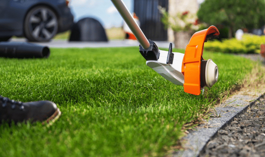 LAWN EDGING
